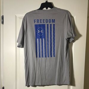 Under Armour HeatGear Freedom Tee | Men’s Large | Blue Flag Graphic
